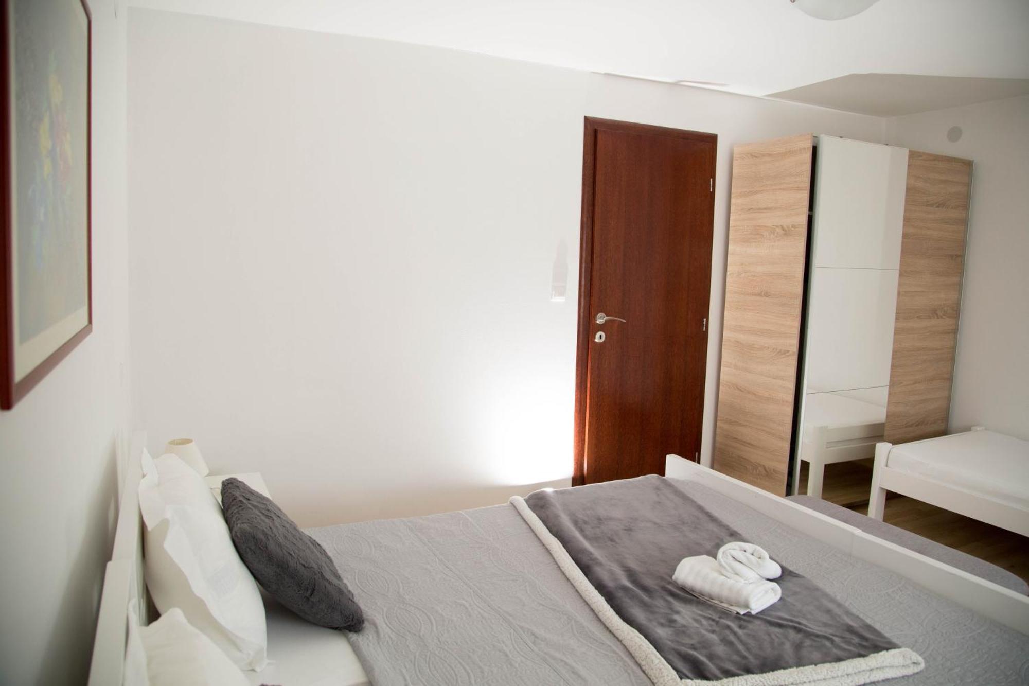 Apartmani Baotic ジュパニャ 部屋 写真