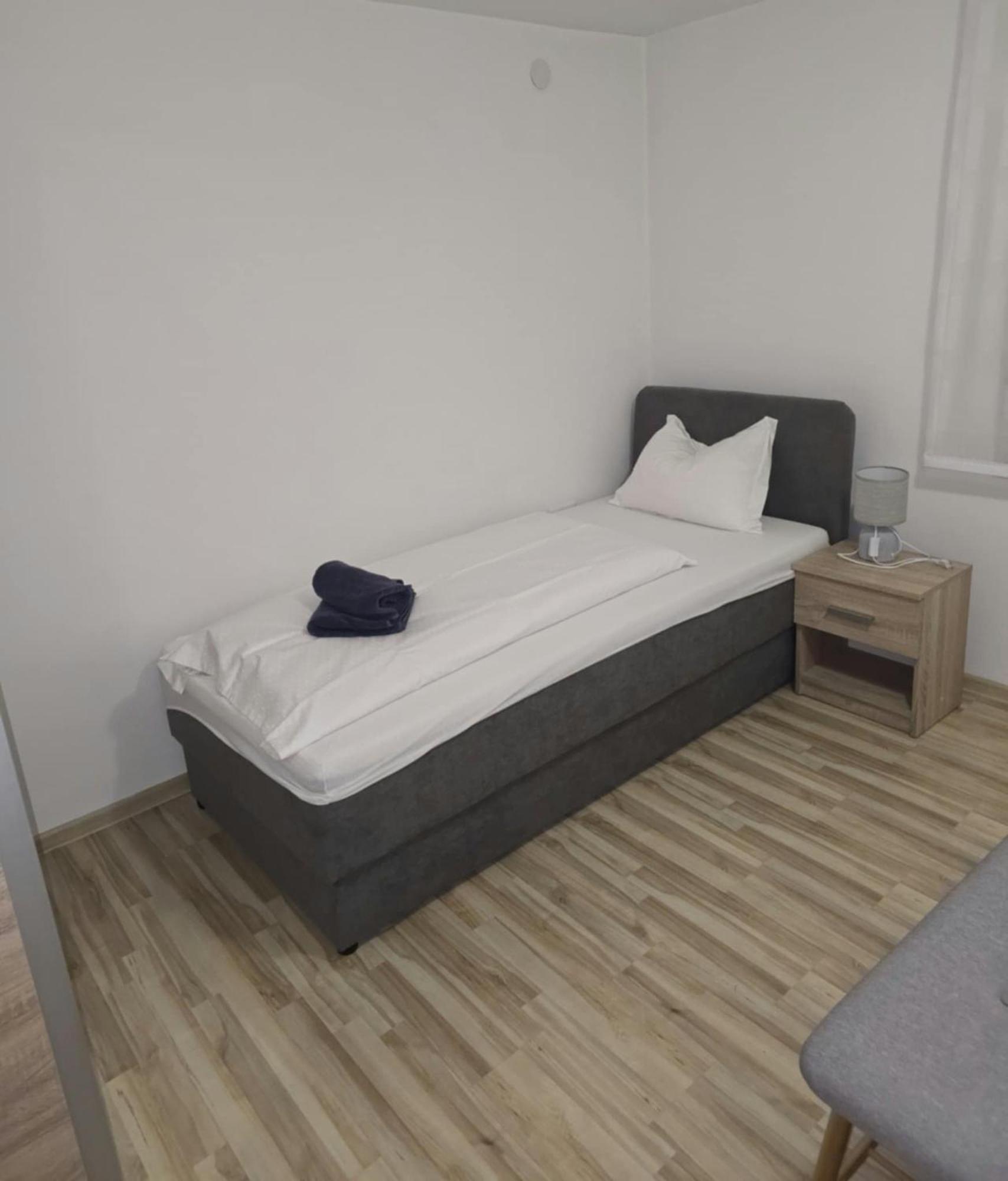 Apartmani Baotic ジュパニャ エクステリア 写真